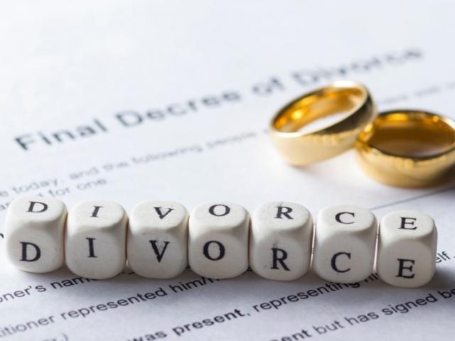 Observations au sujet de  l’intermédiation financière : Procédures de divorces